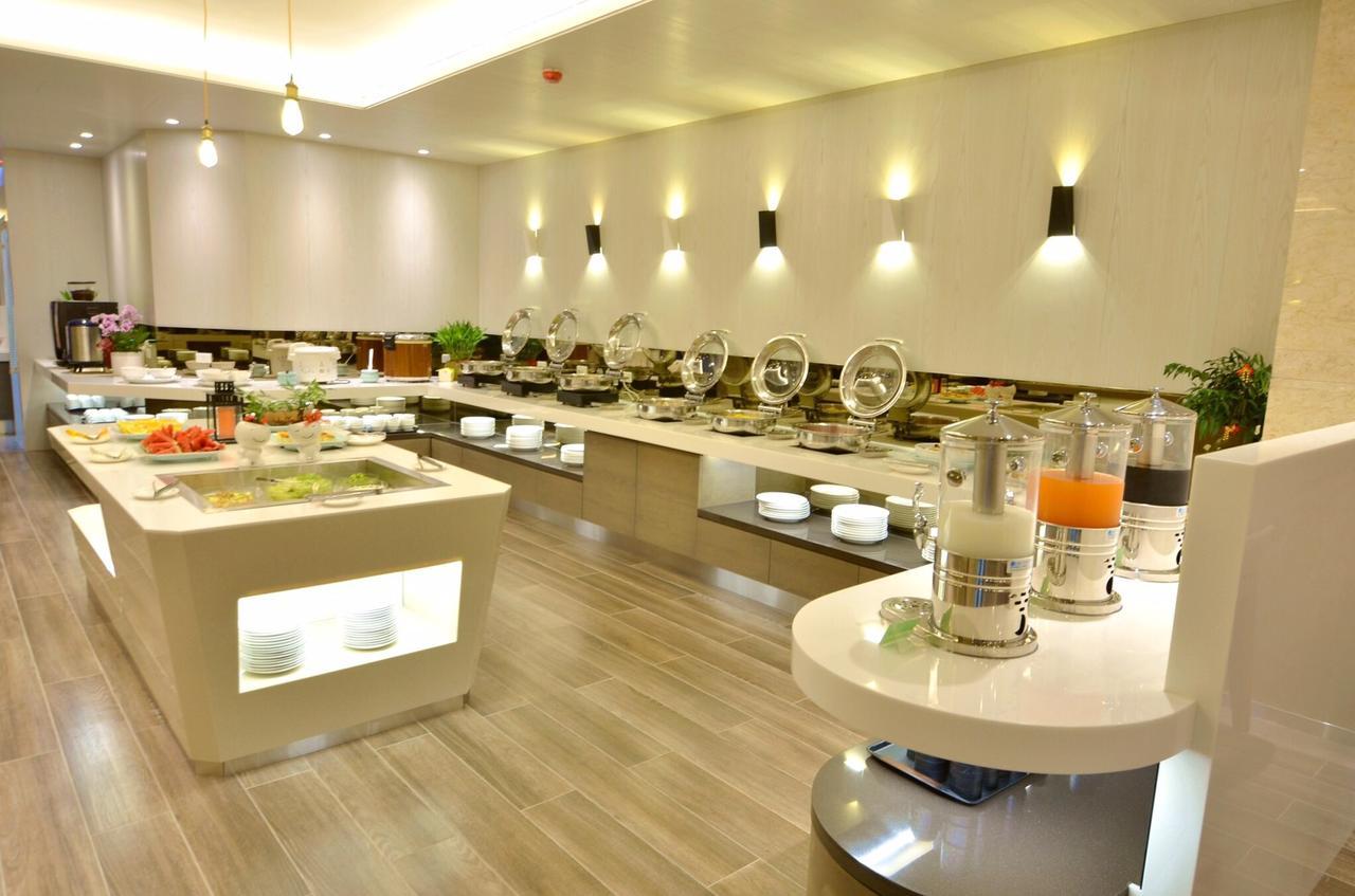 Ehome Hotel Таоуан Екстериор снимка